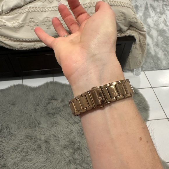 Michael Kors Watch - Picture 2 of 3